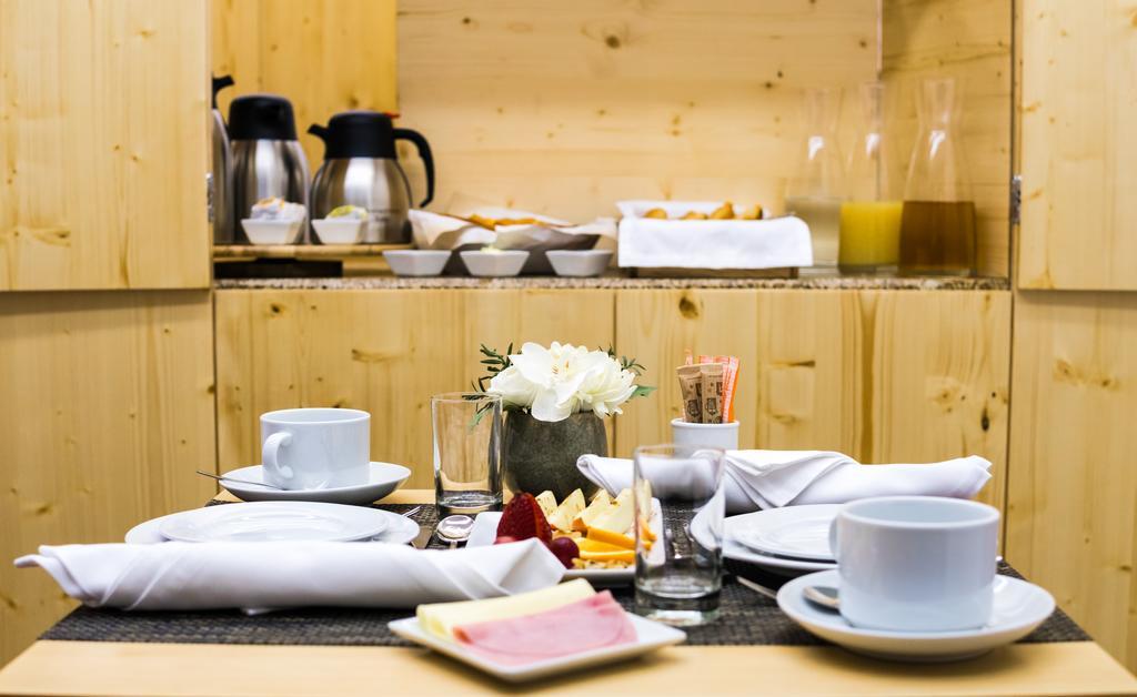 Ribeiredge Guest House Porto Kültér fotó